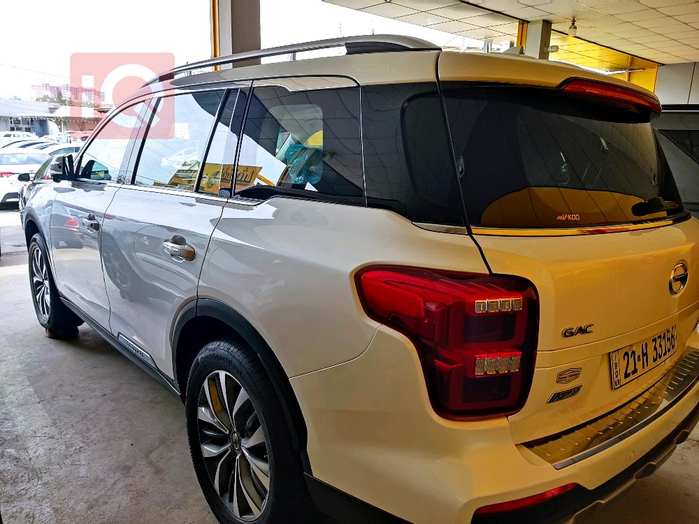 GAC GS8